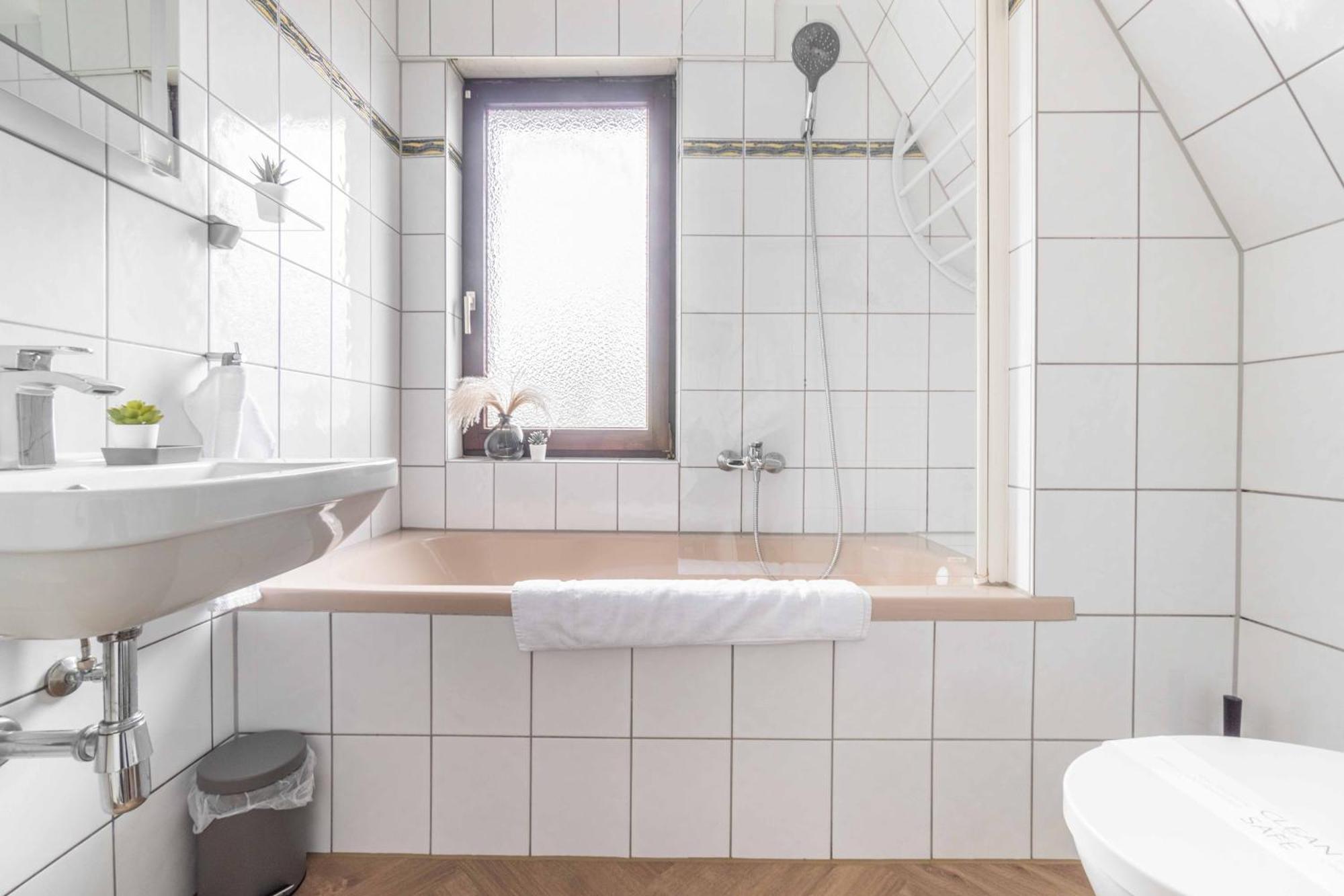 Nice & Calm - Wohlfuehl-Wohnung In Stadtnaehe Fuer Familien Oder Freunde Wesel  Extérieur photo